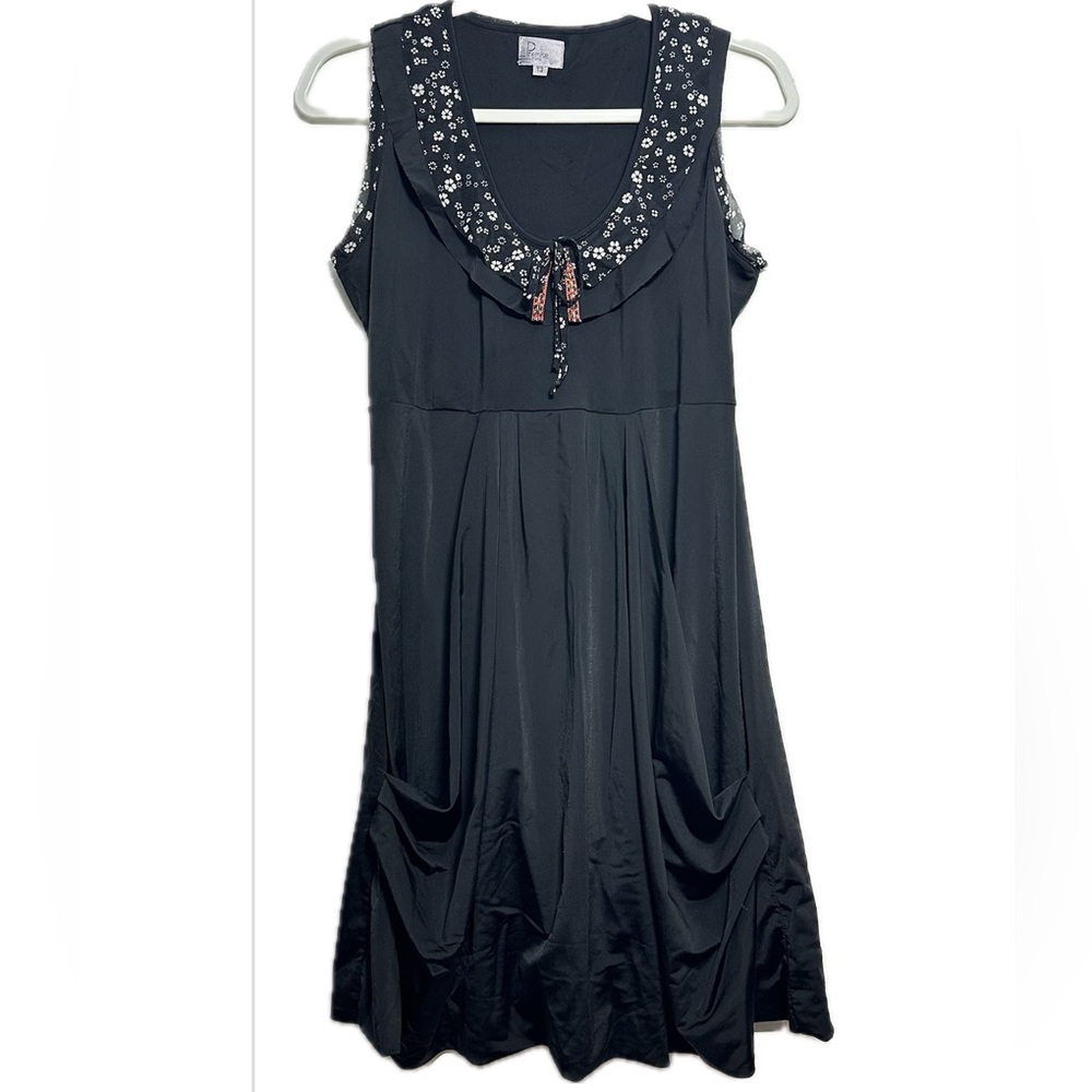 Parisian Flair: Premise‎ Paris T3 (12) Black mini Dress Bubble Skirt, Scoop Neck